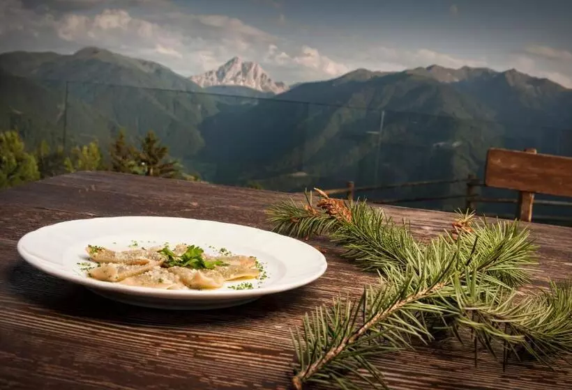 Hotelli Herol   My Mountain Retreat