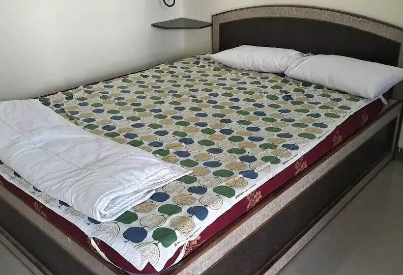 ホテル Pepy Madhu Resort