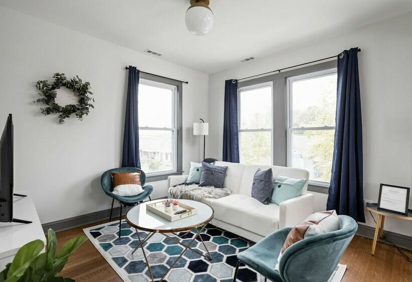 Modern Architect S Duplex By Cozysuites