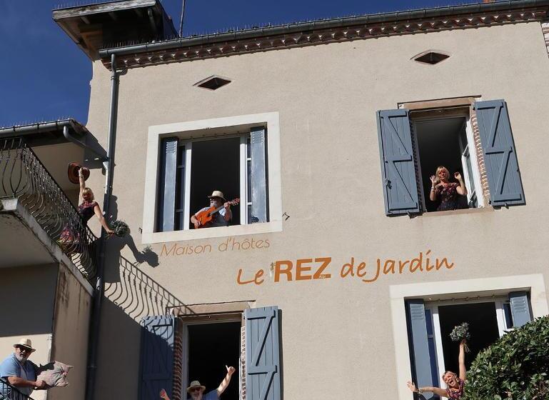 بنسيون Le Rez De Jardin Albi