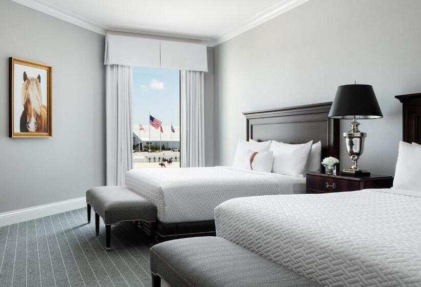 リゾートホテル The Equestrian