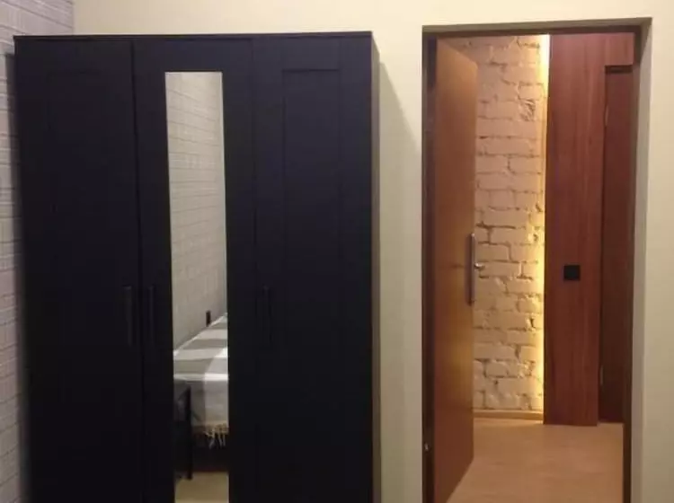 Vershina Hostel
