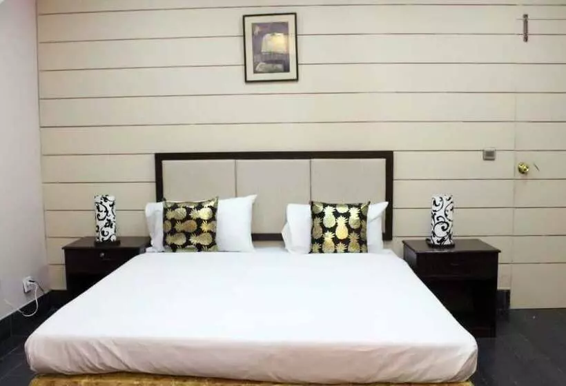 هتل Comfort Inn