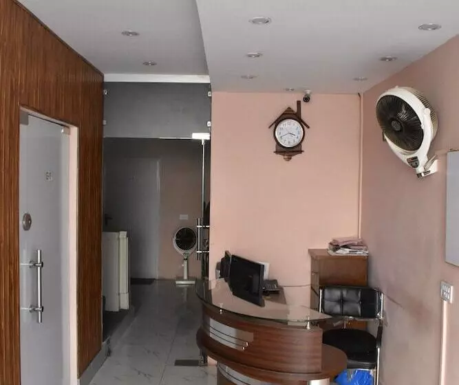 هتل Comfort Inn