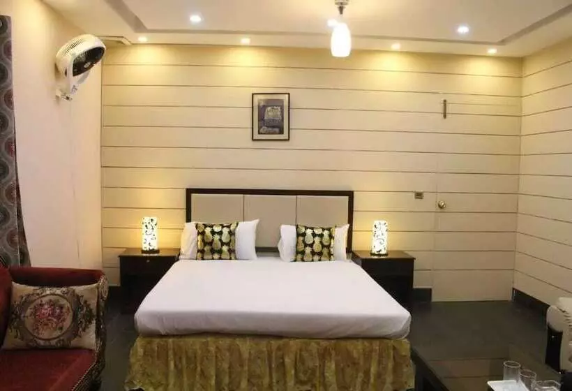 هتل Comfort Inn
