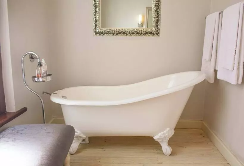 5 Seasons Guest House