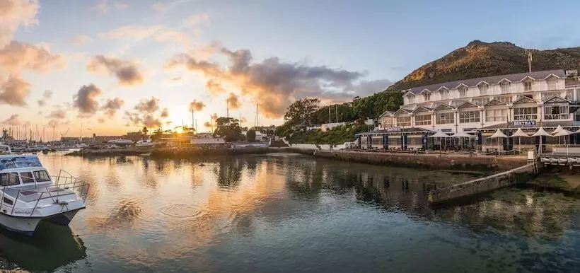 ホテル Simon S Town Quayside