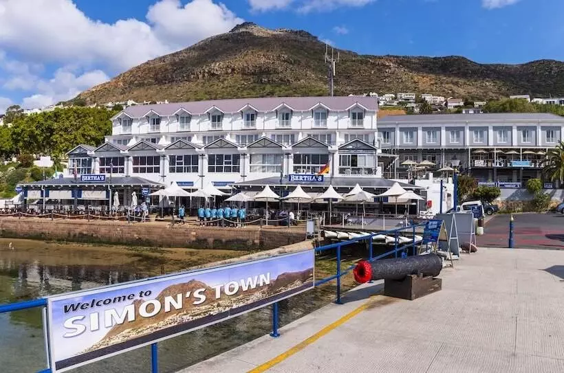 ホテル Simon S Town Quayside