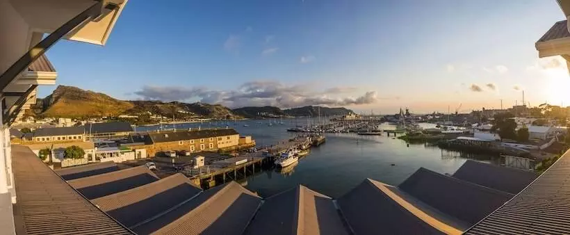 ホテル Simon S Town Quayside