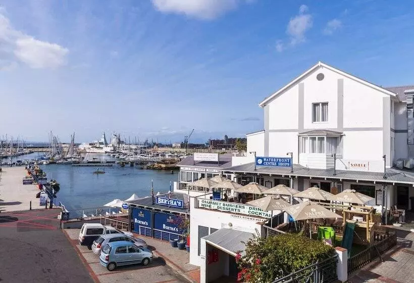 ホテル Simon S Town Quayside