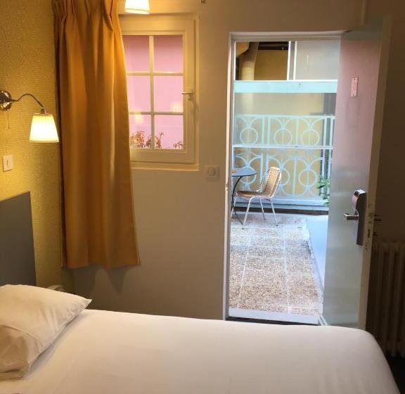 فندق Au Patio Morand