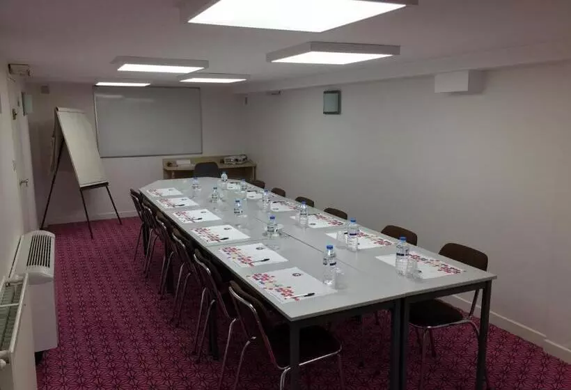 ホテル Au Patio Morand