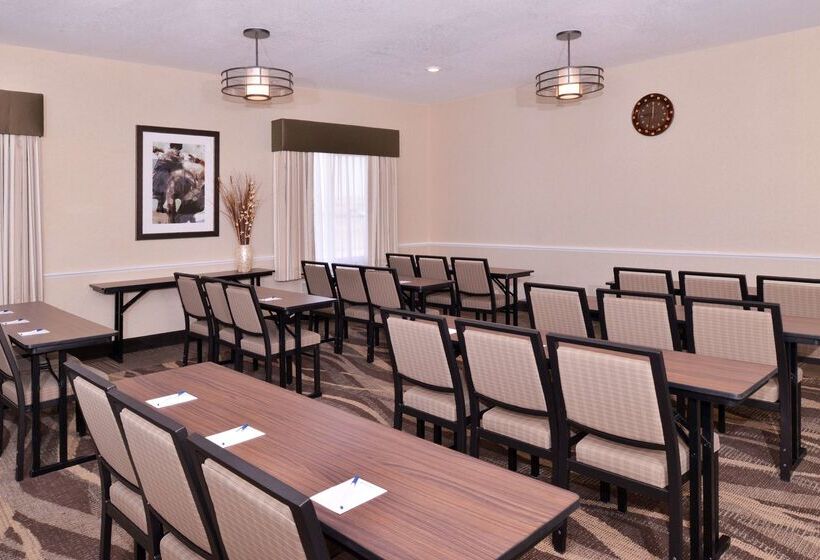 Otel Best Western Plus Frontier Inn