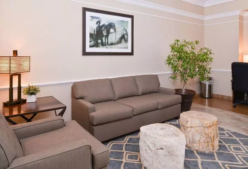 호텔 Best Western Plus Frontier Inn