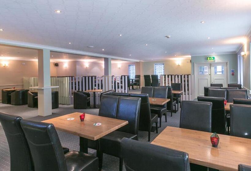 Celtic International Hotel Cardiff Airport