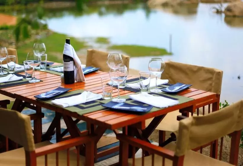 호텔 Cinnamon Wild Yala