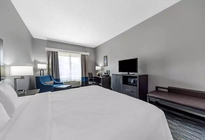 Отель Garner Oklahoma City Quail Springs By Ihg