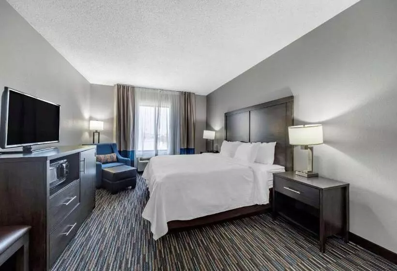Отель Garner Oklahoma City Quail Springs By Ihg