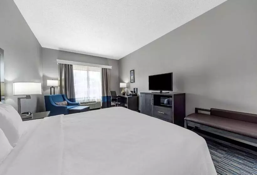 Отель Garner Oklahoma City Quail Springs By Ihg