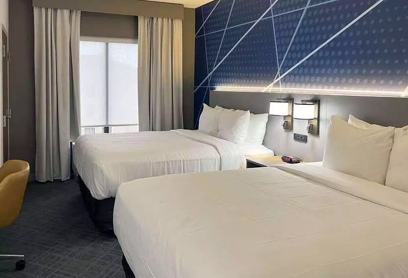 ホテル Comfort Suites Augusta Riverwatch