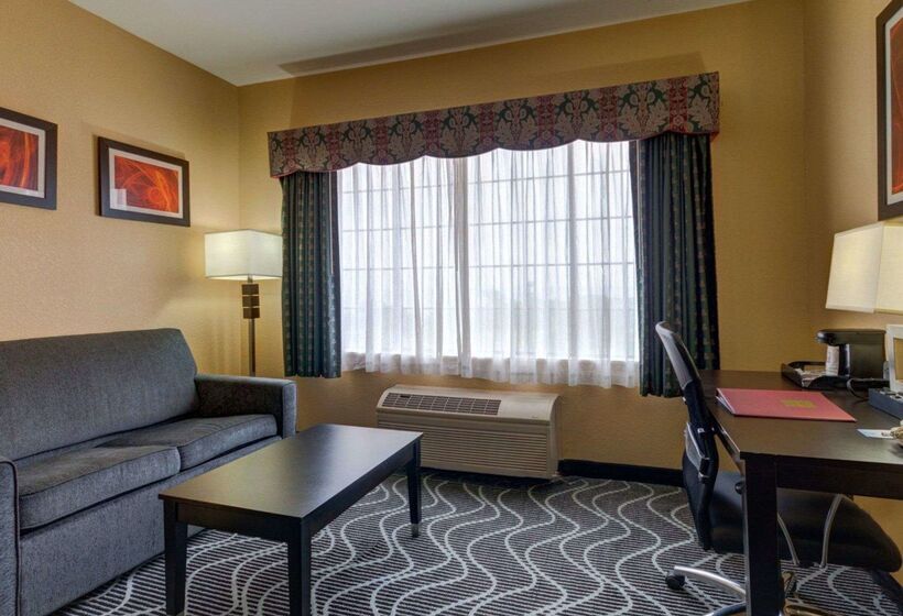 فندق Comfort Suites Lake Ray Hubbard