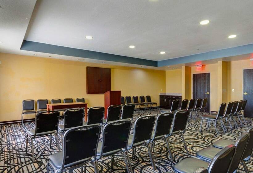 فندق Comfort Suites Lake Ray Hubbard