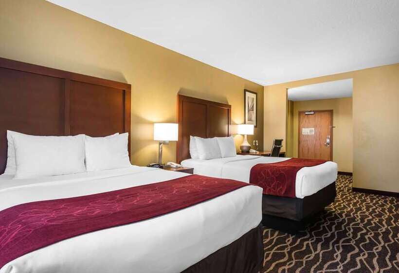 فندق Comfort Suites Tampa Airport North