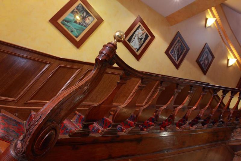 ホテル De La Paix