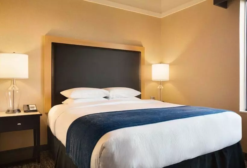 Doubletree By Hilton Hotel Oklahoma City Airport