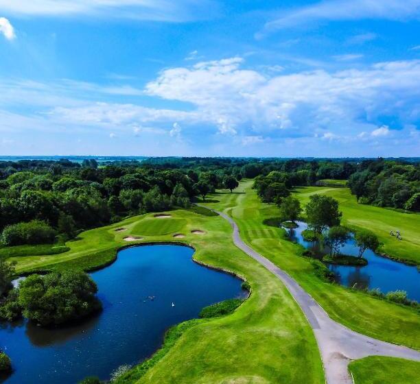 ホテル Formby Hall Golf Resort & Spa