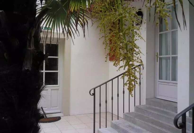 Alfred Hotels Port Vieux