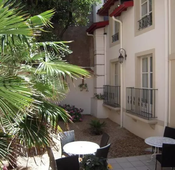 Alfred Hotels Port Vieux