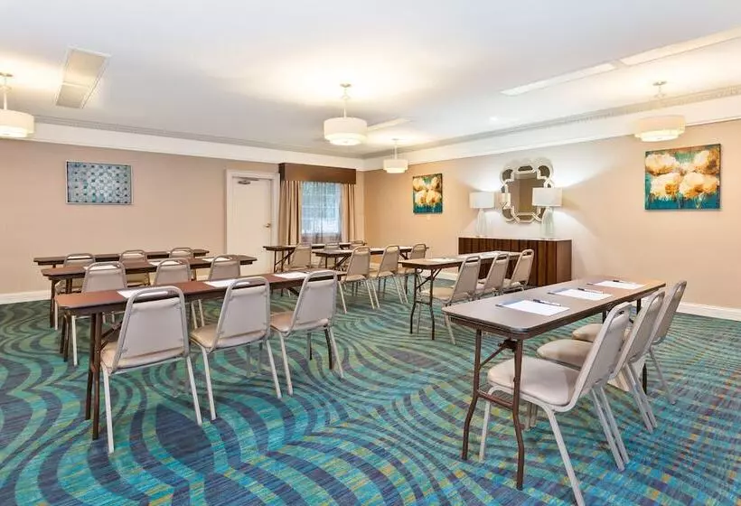 酒店 Holiday Inn Express & Suites Carmel North – Westfield, An Ihg