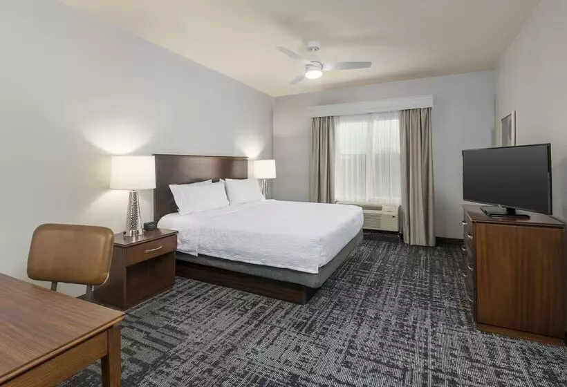هتل Homewood Suites By Hilton Phoenix Northhappy Valley