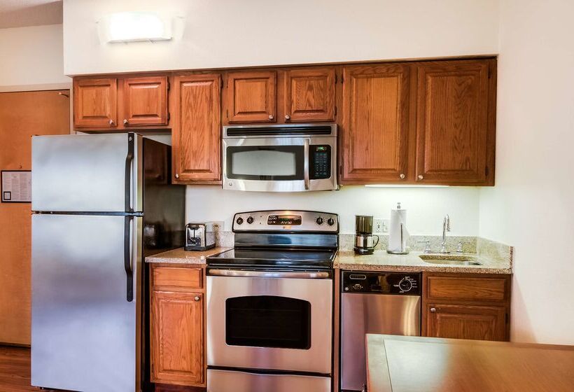 בית מלון כפרי Hyatt House Chicago Schaumburg