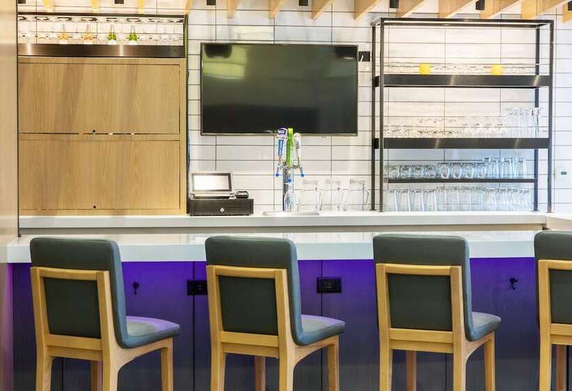 בית מלון כפרי Hyatt House Chicago Schaumburg