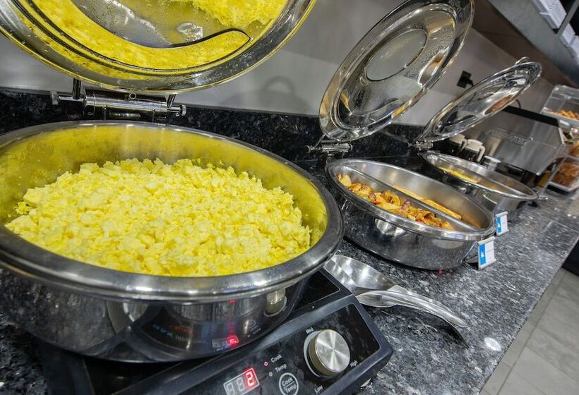 בית מלון כפרי Hyatt House Chicago Schaumburg