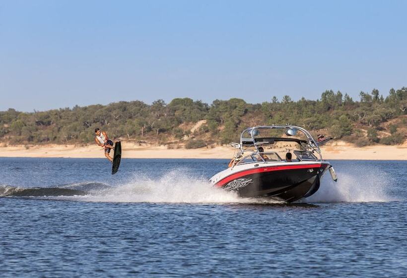 בית מלון כפרי Ap Lago Montargil Conference & Spa