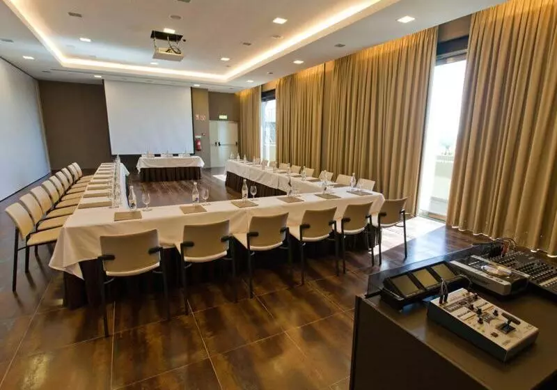 酒店 Ap Lago Montargil Conference & Spa