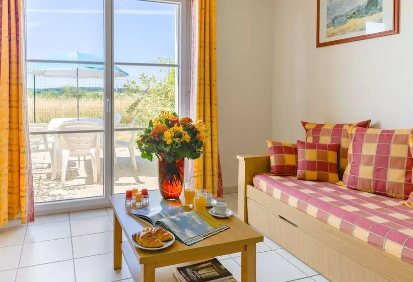 Hotel Lagrange Vacances Les Jardins Renaissance