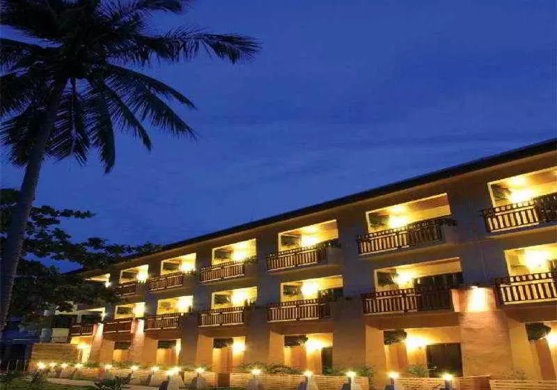 Отель Lanta All Seasons Beach Resort