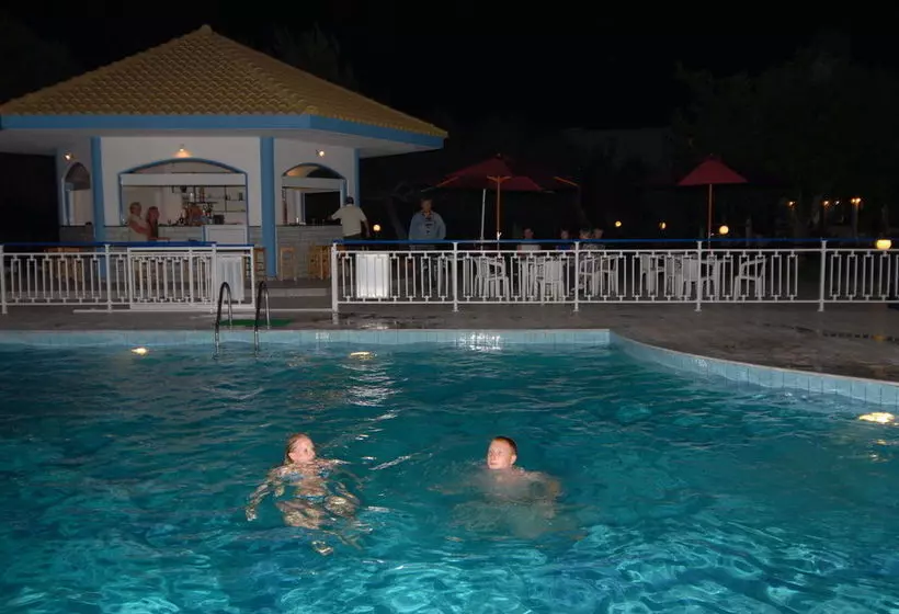 ホテル Golden Beach