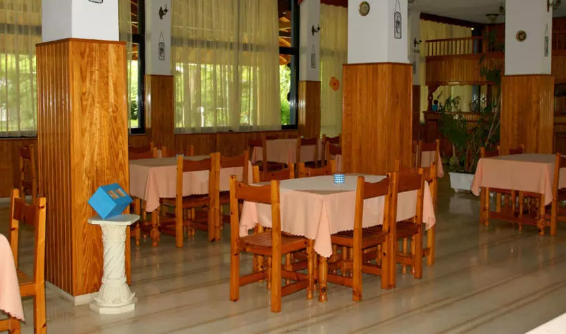 ホテル Golden Beach