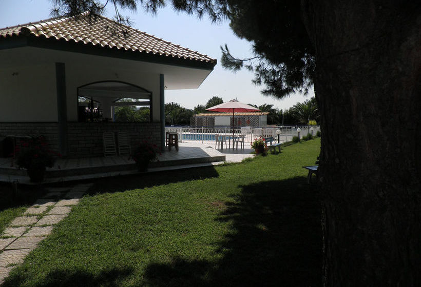 Отель Golden Beach