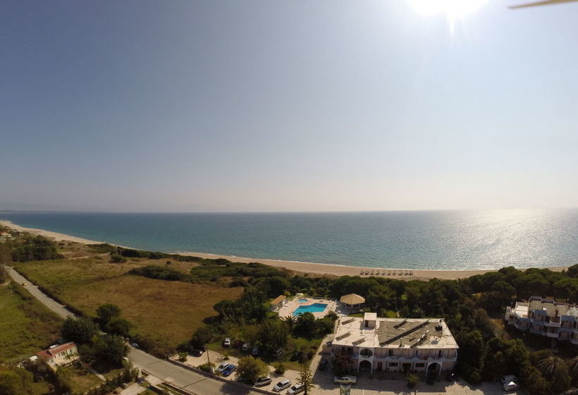 Отель Golden Beach