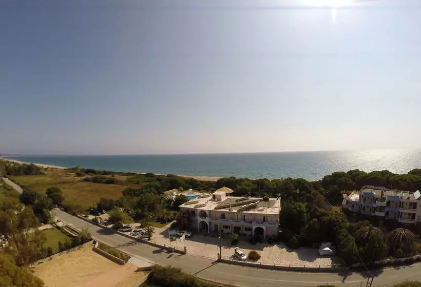 ホテル Golden Beach