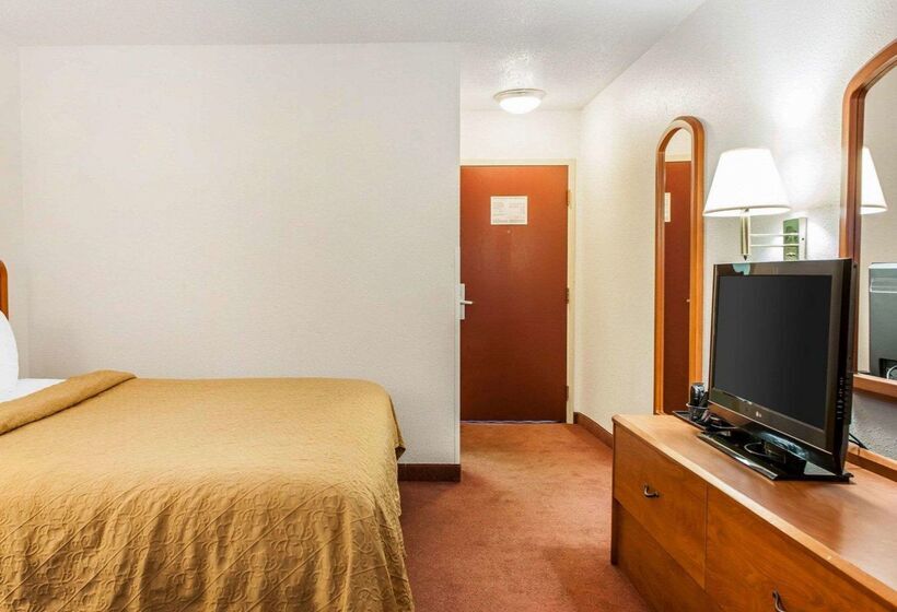 هتل Quality Inn South