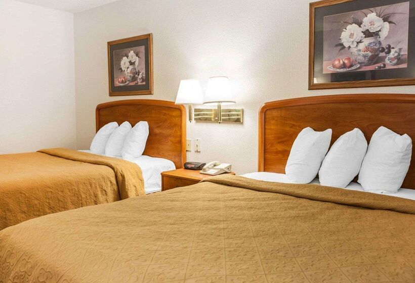هتل Quality Inn South