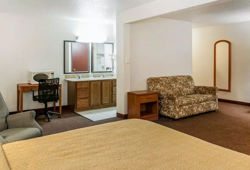 酒店 Quality Inn South