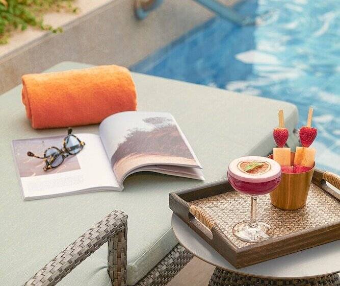 Resorts World Sentosa   Hotel Ora